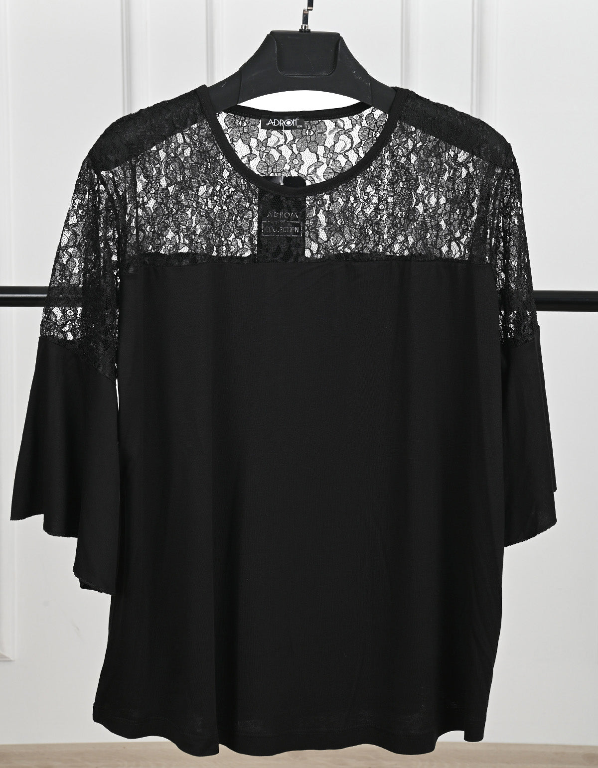 Bluza dama marimi mari dantela
