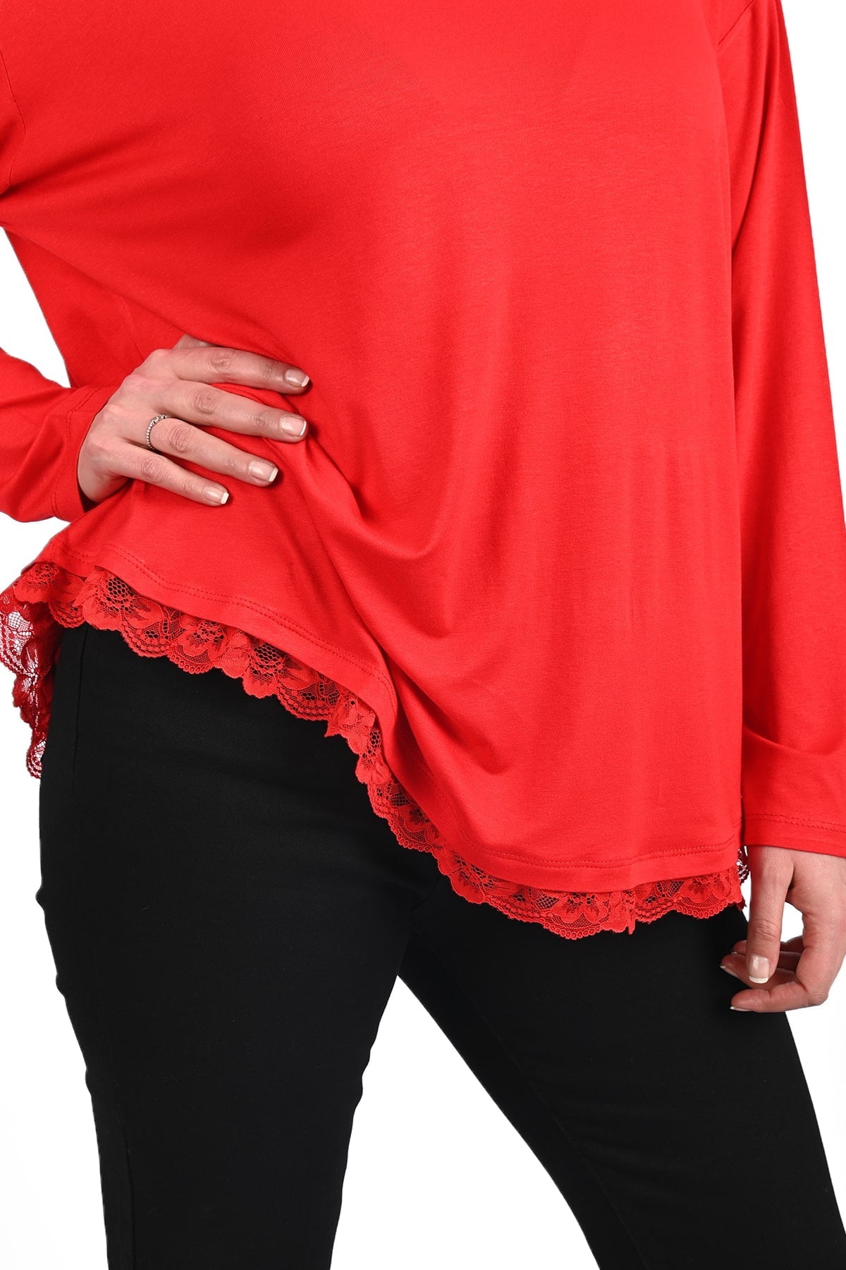 Bluza dama marimi dantela
