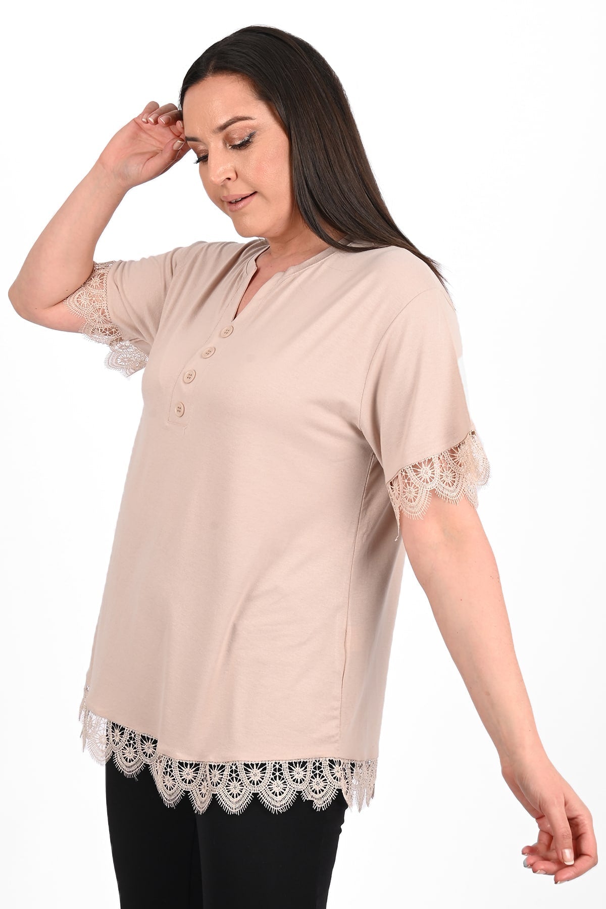 Tricou dama marimi mari cu dantela
