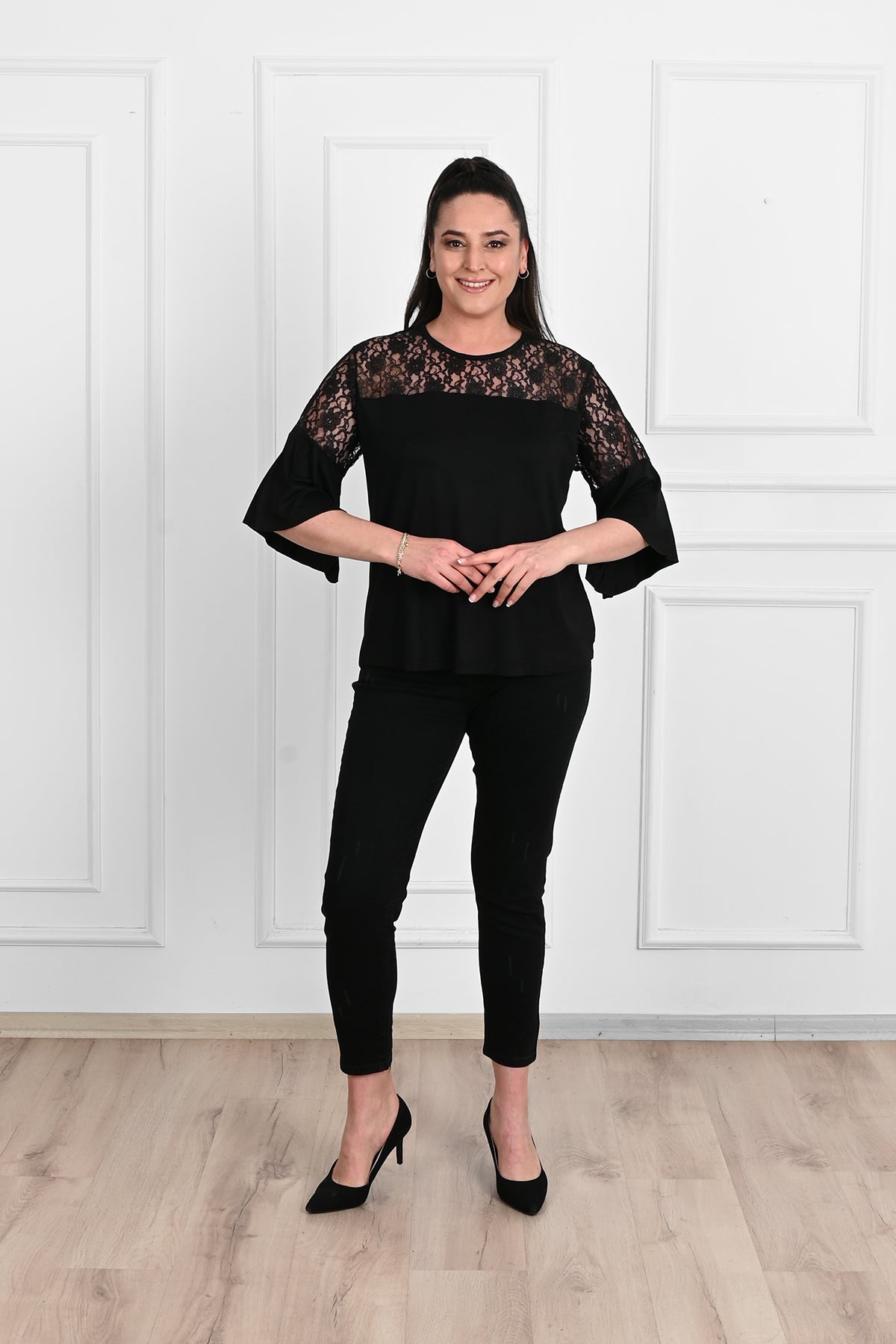 Bluza dama marimi mari dantela