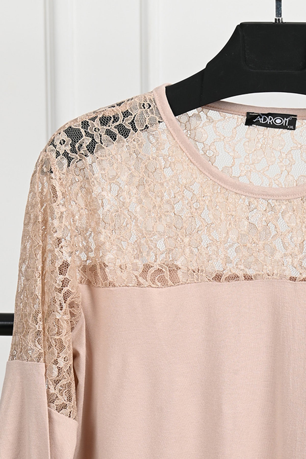 Bluza dama marimi mari dantela