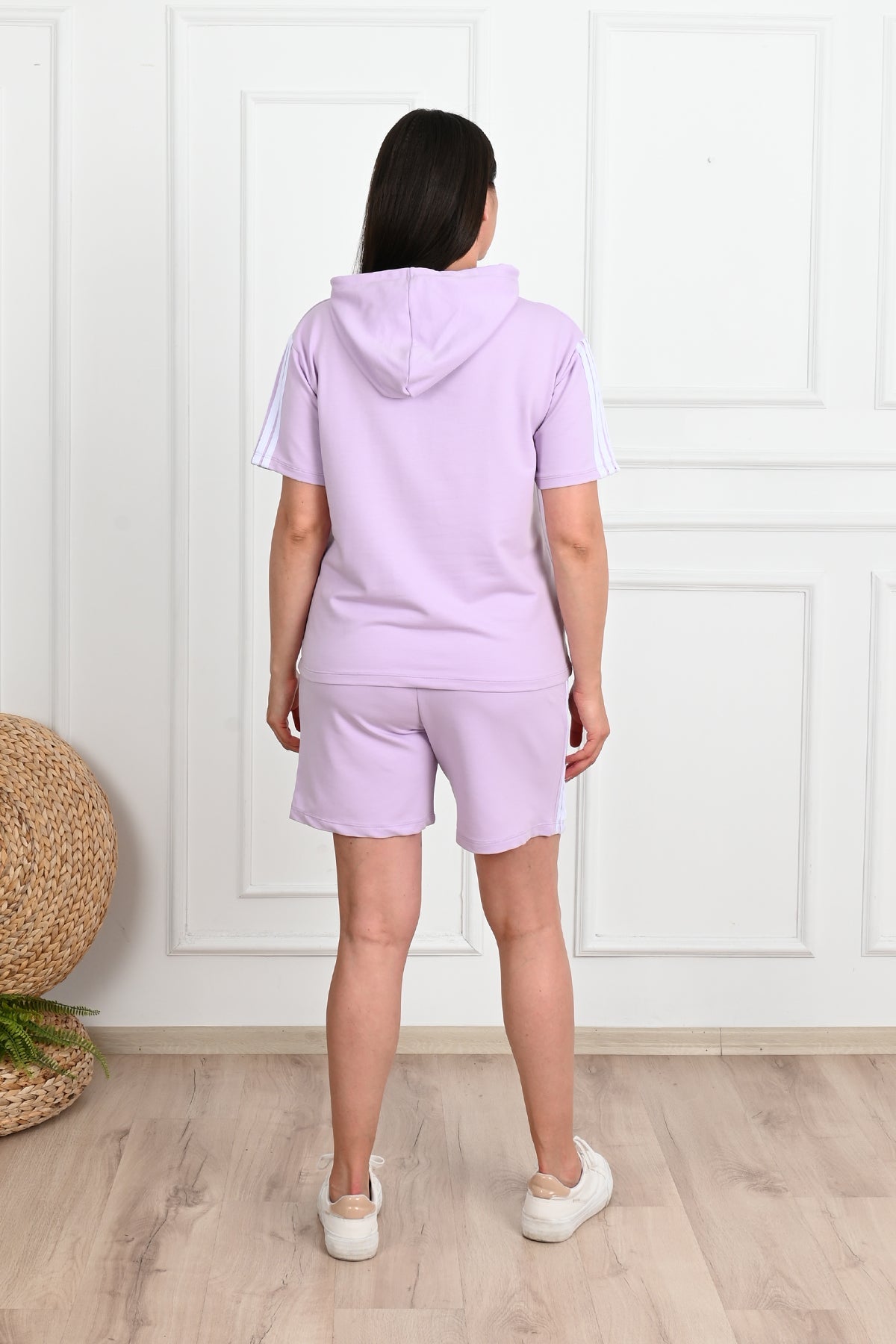 Trening dama marimi mari cu dungi si pantaloni scurti - Tratamente pentru par Lenjerie sexy