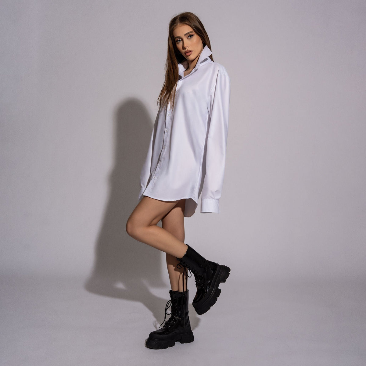 Cămașă damă albă oversized din poplin cu finisaj satinat