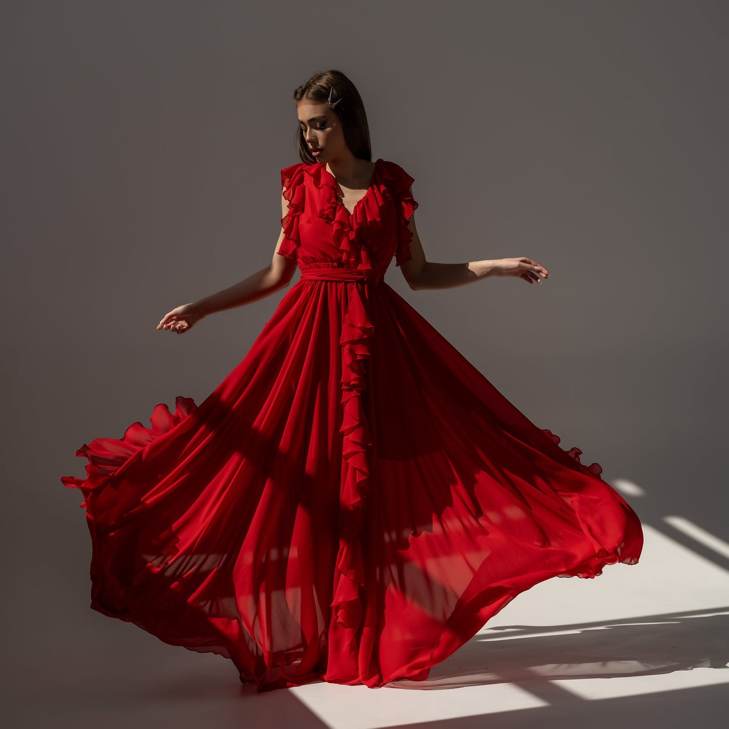 Rochie lunga rosie din voal
