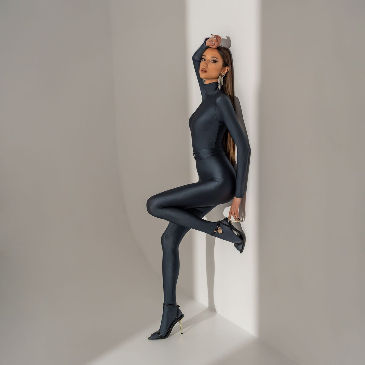 Salopeta dama din lycra premium cu efect modelator, vedere frontala