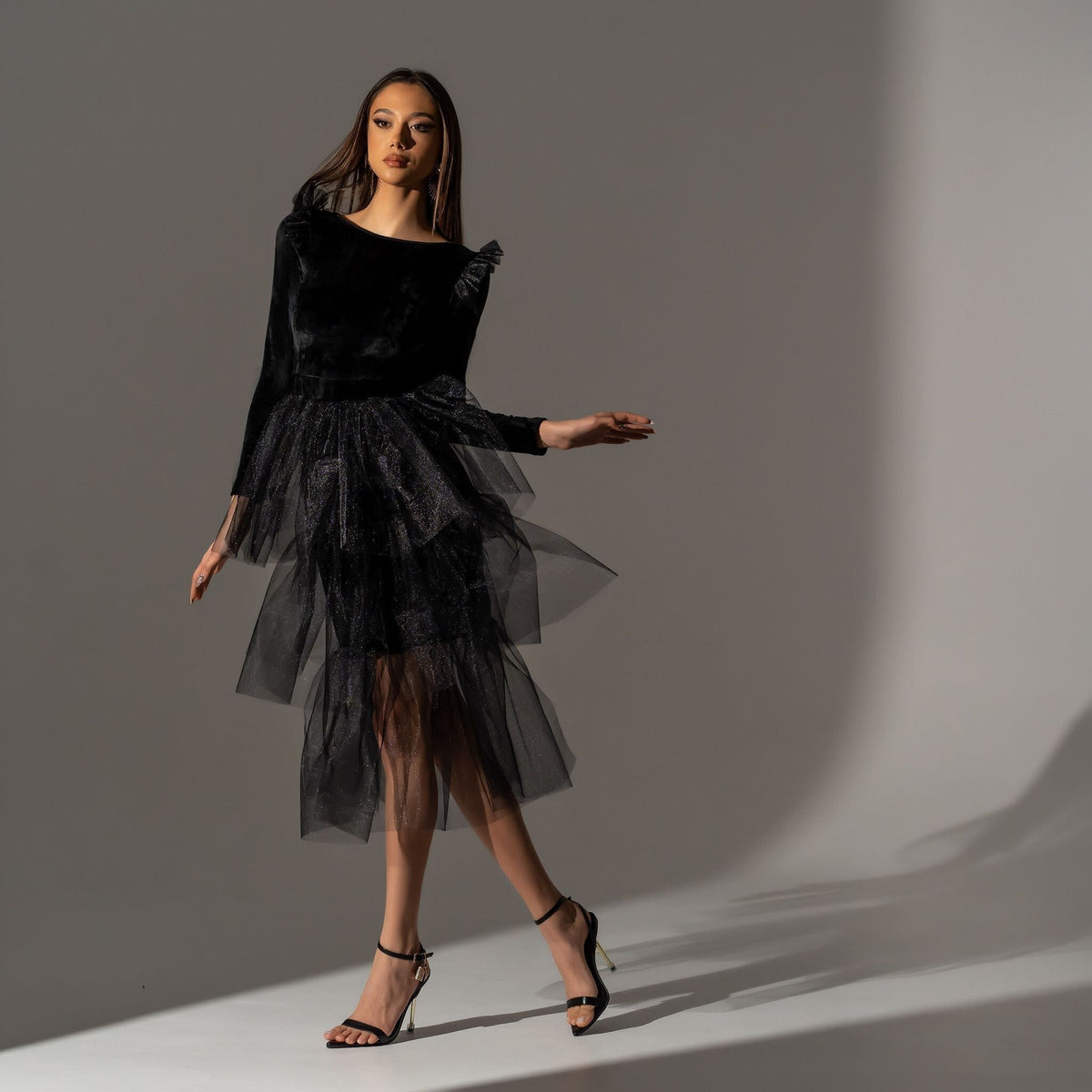 Rochie din catifea premium ideala pentru evenimente speciale 