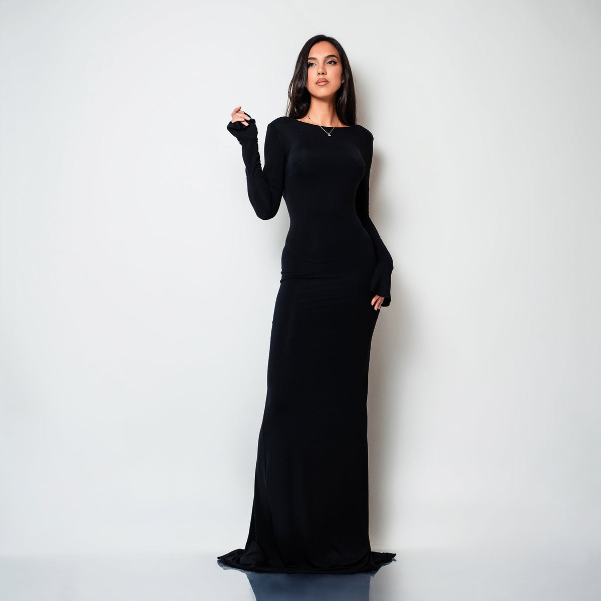 Rochie lunga neagra din bumbac de cocktail cu spatele gol si drapaje Luna - Tratamente pentru par Lenjerie sexy