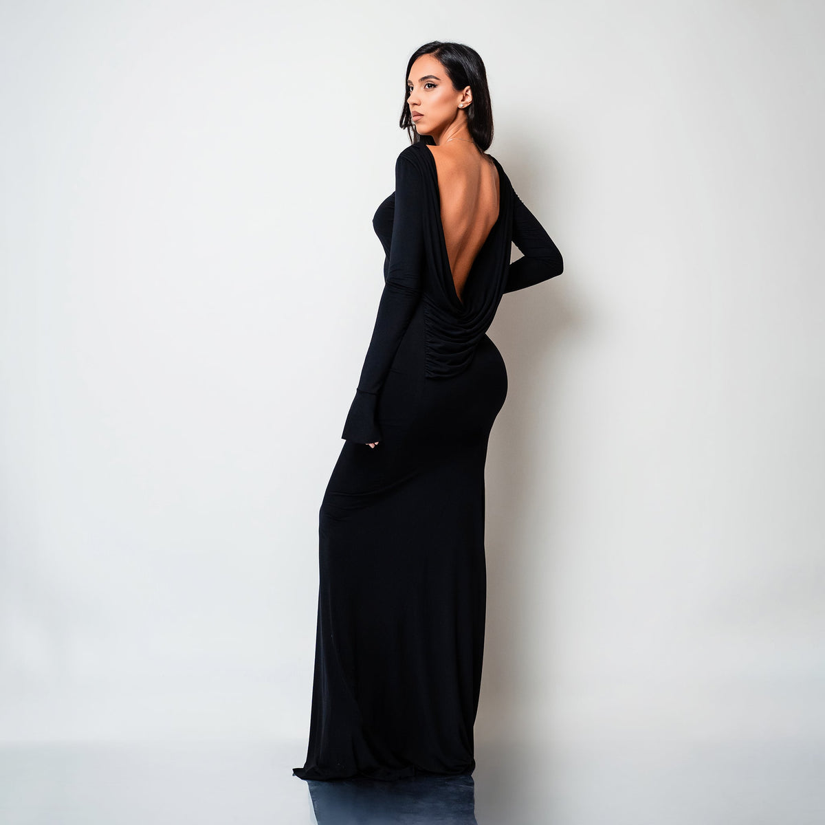 Rochie lunga neagra din bumbac de cocktail cu spatele gol si drapaje Luna - Tratamente pentru par Lenjerie sexy