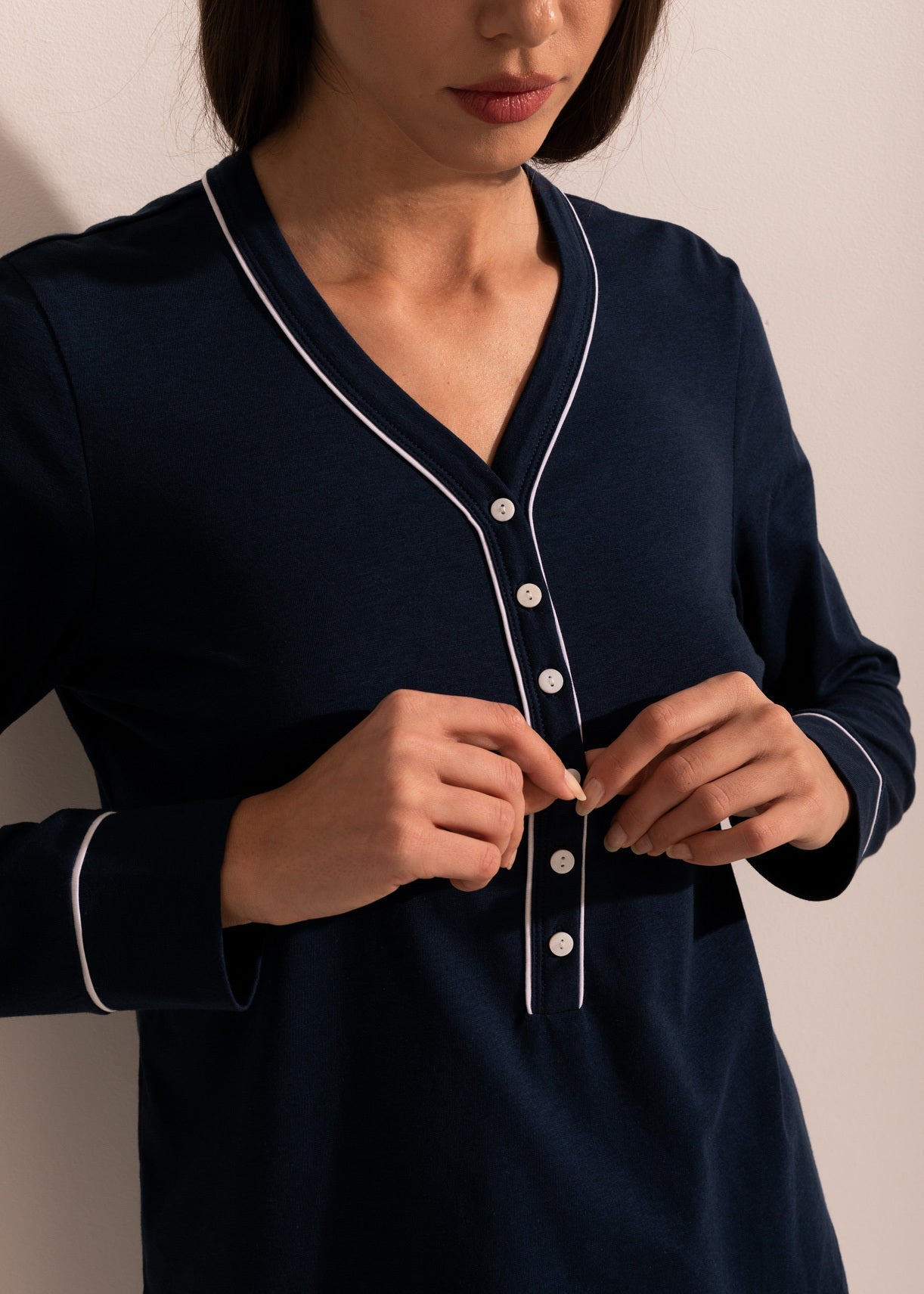 Pijama damă TENCEL™ – pijama confortabilă cu bluză cu nasturi și pantaloni lungi
